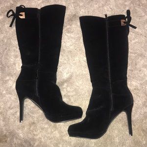 Sexy black tie back boots. Size 10. Worn once!